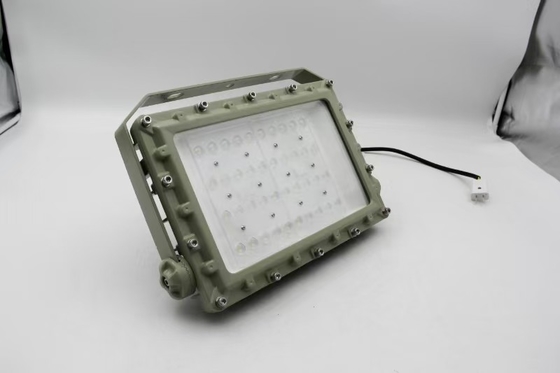 GYD7204 100-240VAC 50-60HZ 250W Luz LED à prova de explosão 135lm/W 5700K 5 anos de garantia