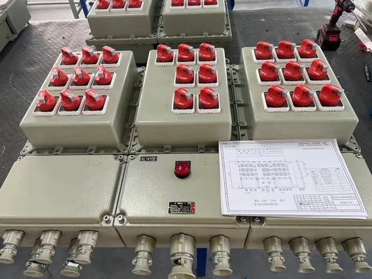 Estação de controlo à prova de explosão ATEX 220/380VAC Caixa de controlo elétrica à prova de chama com fios de tamanhos múltiplos G1/2" a G2
