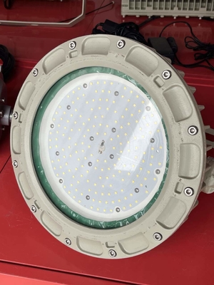 Luminária LED de alta baía à prova de explosão de 150W para armazém – Montagem no teto, carcaça resistente à pressão moldada em SMC