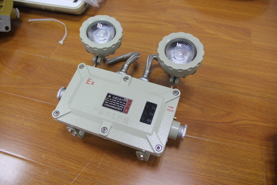 BCJ Luz de emergência ignífuga 2*3Watt Ex marca Ex Db Eb IIC T6 Gb/Ex Tb IIIC T80C Db