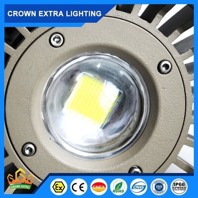 Luzes LED de Alta Baía à Prova de Explosão 100-277V AC Oferecendo Fluxo Luminoso de 135lmw Variando de 6500 a 26000 Lumens para Locais Perigosos