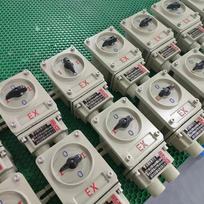 Interruptor à prova de explosão 220V/380V montado na superfície com nível de proteção IP65