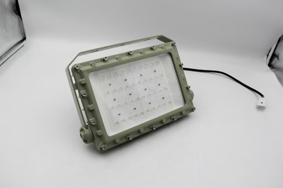 Indústrias petroquímicas 135 lumen / Watt 150w luz LED à prova de explosão para Zona1,2&amp; Zona21,22