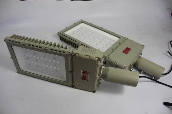 100W 130lm/W Proof Explosion Flood Lights exterior impermeável alta rigidez iluminação de obras de operação em larga escala