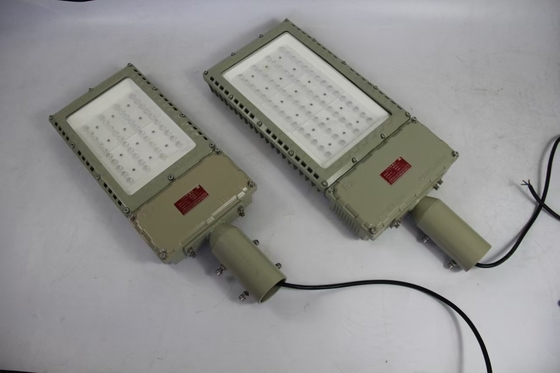 100W 130lm/W Proof Explosion Flood Lights exterior impermeável alta rigidez iluminação de obras de operação em larga escala