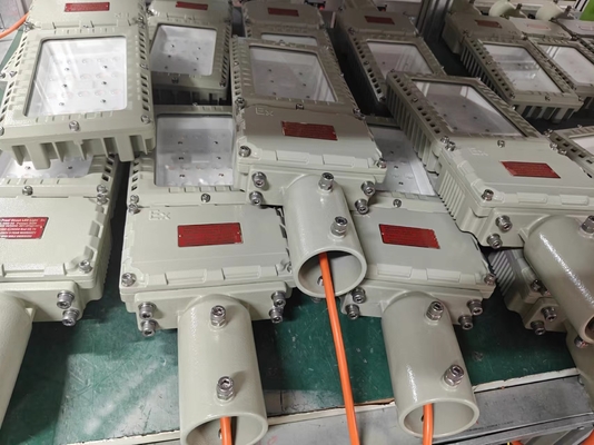 100W 200W Lâmpada de luz de inundação LED à prova de explosão