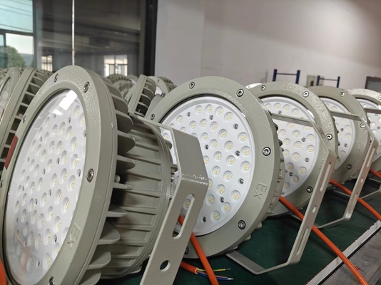 100W/200W Proof Explosion Led High Bay Flange Mount para indústrias que necessitam de WF2
