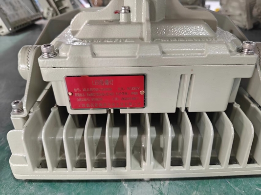 ATEX IECEx RoHS CNEX ISO9001 Proof de explosão de luz de inundação CCT 5000K-5700K