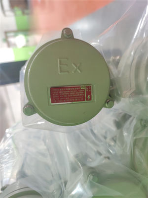 Luminária Fluorescente à Prova de Explosão Marinha para Tubos LED T8 2 pés/4 pés (0,6m/1,2m) Fixação à Prova de Chamas