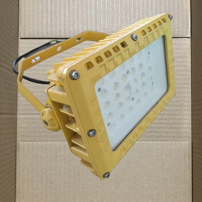 180lm/w CREE LED Luzes de inundação à prova de explosão Lâmpada 3000/4000/5000K IP66 WF2 ATEX Certificado