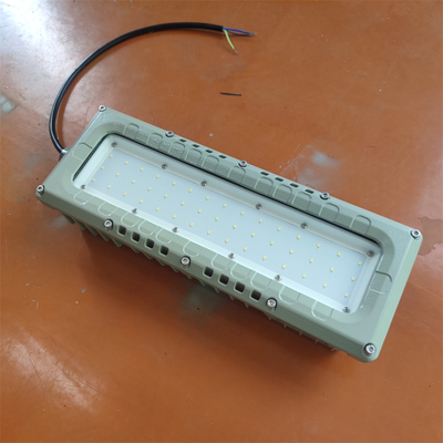 Lâmpada linear LED ex-proof ATEX IEC RoHS IP66 WF2 de qualidade marinha Alumínio 100lm/w 295v 80watt para a Zona 1,2,21,22