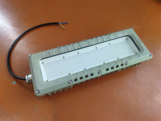 Lâmpadas LED à prova de explosão RoHS ATEX IECEx para ambiente áspero luz industrial 200Watt 295V