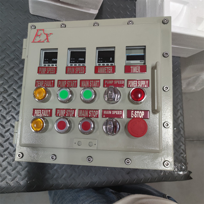 ATEX CNEX classificado Ex d Revestimento de caixa de painel ignífugo IP66 WF2 para área perigosa com entrada de cabo personalizada 295Vac