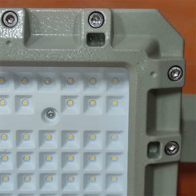 Holofote LED à prova de explosão personalizável AC90–380V Chip CREE para uso industrial e comercial