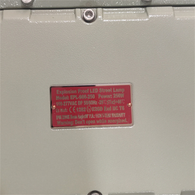 ATEX 220V 380V Luz LED à prova de explosão Alumínio IP66 WF2 para indústria de petróleo e gás