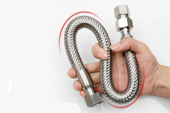 Tubo de conduta de alta flexibilidade, com prova de excesso, adequado para zonas perigosas das zonas 1 e 2, certificado pela ATEX