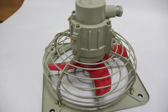 Ventilador de escape industrial à prova de chama. Certificado IECEx. Sistema de ventilação de armazenamento químico e refinaria de petróleo.
