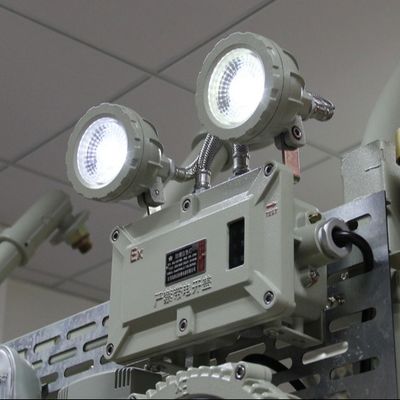 Luz de emergência LED à prova de explosão certificada ATEX 2x3W IP65