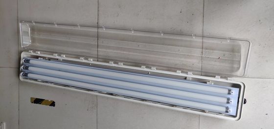 Lâmpada linear à prova de explosão da série BYS com tripla certificação ¢ Armadura LED de área perigosa homologada ATEX/IECEx/CNEX, classificada IP66, garantia de 5 anos, potência e tamanho personalizáveis
