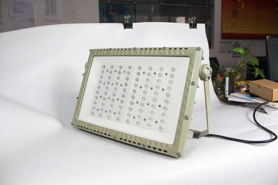 Luz de estrada LED à prova de explosão 250W. ATEX CNEX Certificado para Zona 1 Zona 2 Aplicações perigosas