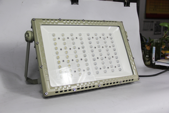 Luz de estrada LED à prova de explosão 250W. ATEX CNEX Certificado para Zona 1 Zona 2 Aplicações perigosas