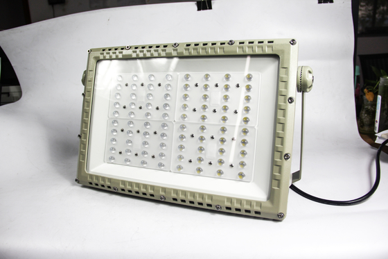 Luz de estrada LED à prova de explosão 250W. ATEX CNEX Certificado para Zona 1 Zona 2 Aplicações perigosas