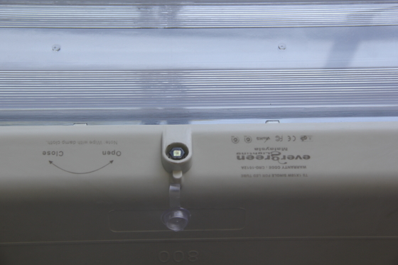 Luminária LED para áreas perigosas aprovada ATEX/IECEx/CNEX, classificação IP66, garantia de 5 anos, potência e tamanho personalizáveis, Luz Linear à Prova de Explosão Série BYS Durável com Tripla Certificação