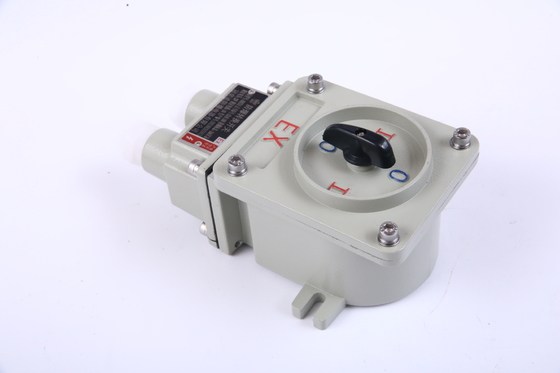 Voltagem 50/60HZ e 2 polos Interruptor à prova de explosão Feito de alumínio de qualidade naval para ambientes adversos