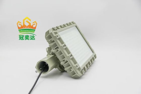 Holofote LED para Locais Perigosos com Acendimento Instantâneo e IRC 70, com Saída de Luz Branca Nítida