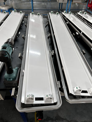 IP66 Atex LED Proof Explosion Linear Double Tube 2*18W 2*36W LED/Lâmpada de Fluorescência para a Indústria de Petróleo e Gás Zona 1 Zona 2