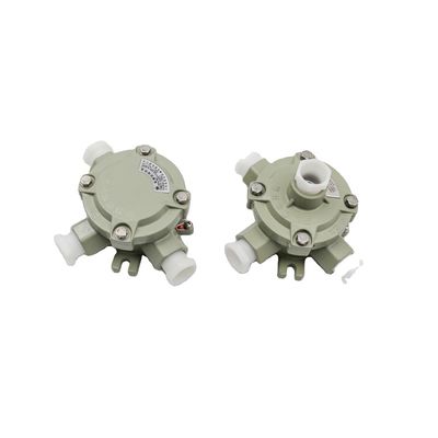 GASOS PESTA Ambiente Atmosfera explosiva Mangueira de segurança Adequada para divisões 1 2 e 21 22 Aplicações que fornecem soluções de segurança