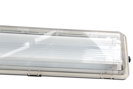 Lâmpada LED linear à prova de explosão ATEX 220V de tubo duplo de material GRP com IP66