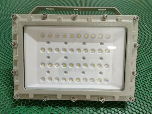 5 anos de garantia completa Área de risco LED Industrial de iluminação de inundação IP66 50-240W 140lm/W ATEX IECEx Zona 1 e 2 validada