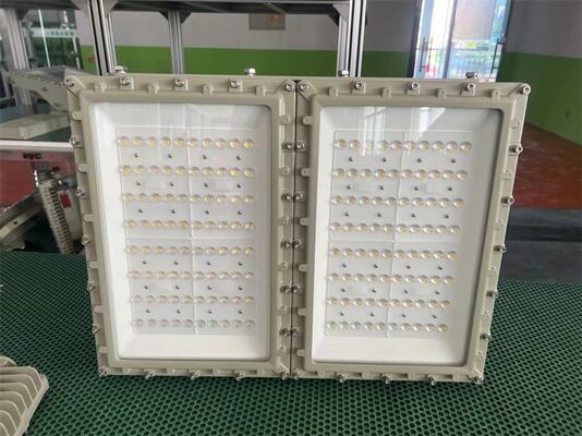 IP66 Inundação industrial à prova de chamas,ATEX 50-240W, 140lm/W Eficiência luminosa IECEx Zona 1 e 2 Qualificado, Garantia de serviço de 5 anos