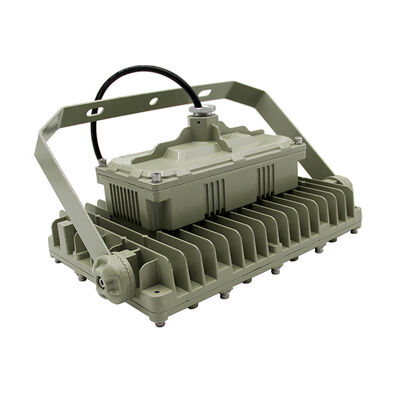 Iluminação LED à prova de explosão personalizável que oferece 16 horas de tempo de emergência projetada para áreas perigosas e ambientes industriais